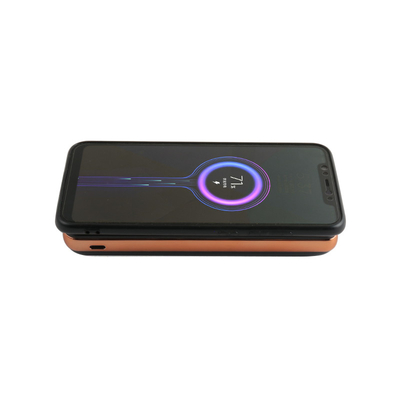 スマートフォン用の5Vポータブルパワーバンク バッテリー 充電済みで試験に合格