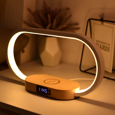 リサイクル可能な材料 無線充電器 木製充電器 時計と光付きの高速充電器