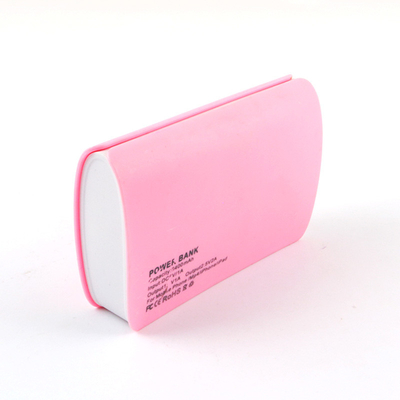 様式のギフト プラスチック力銀行3000MAH 5000MAHよい電池の広告