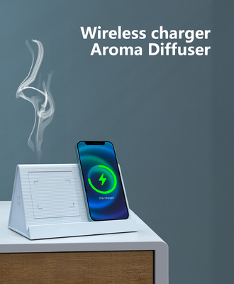 3つ1つの多機能の無線充電器の加湿器の香りの拡散器15W 9Vに付き