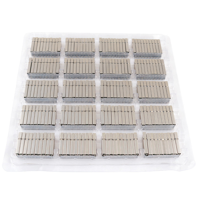 メタル寸法 32mm X 13mm X 5mm USBフラッシュチップ 速度と安全なデータ転送