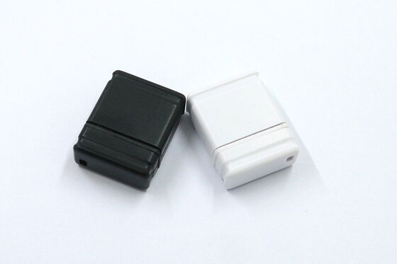 MINI USB フラッシュ ドライブの素材はプラスチック USB フラッシュ ドライブで、USB 2.0 の高速読み取りとデータ転送を備えています。