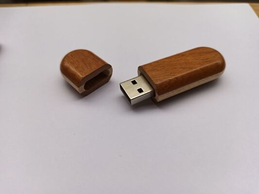 形状が一致するUSB形状の木製USB 3.0 USBスティック、USB 2.0/USB 3.0インターフェースタイプ、スタイリッシュで機能的