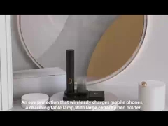 学生の眼保護用 デスクランプのワイヤレス充電器を上げて折りたたむことができます