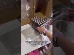 USBフラッシュドライブのカスタマイズされたボックスが作られました